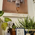 Sweet 3-room In A Location