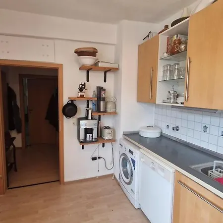 Sweet 3-room In A Location Apartment