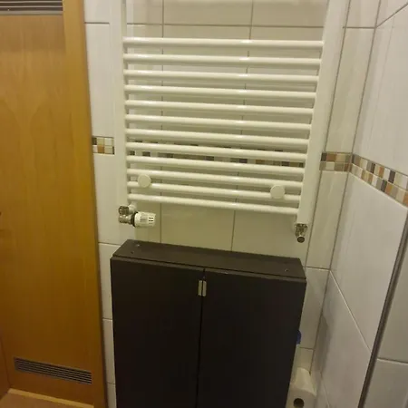 Sweet 3-room In A Location Apartment